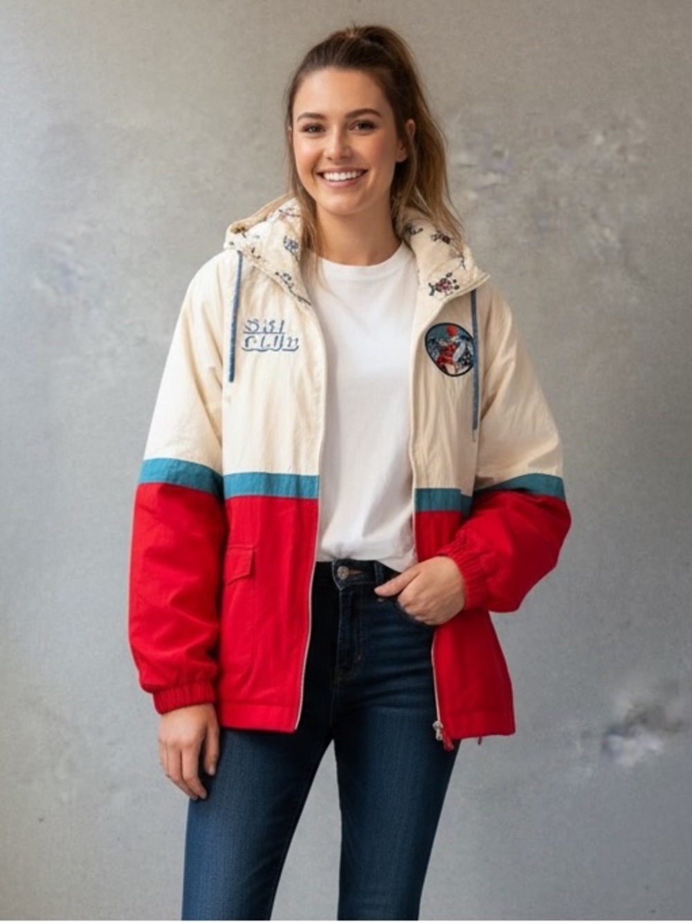 NWT Disney OUR UNIVERSE Goofy Mickey Ski School Windbreaker Jacket
Large Unisex